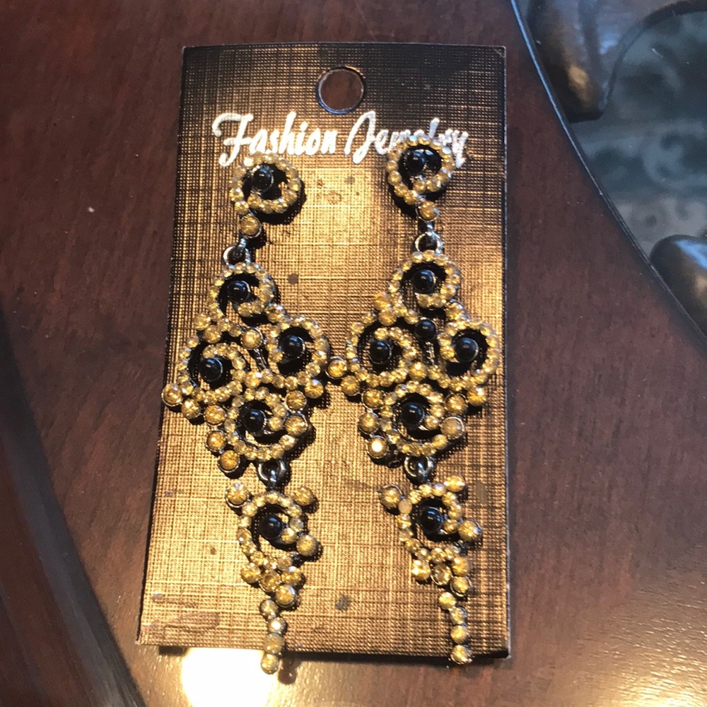 Black and gold earrings with rhinestones